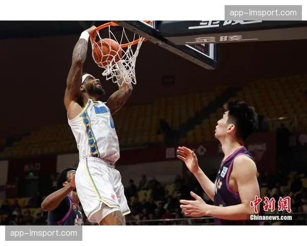 浙江稠州金租演练新战术，试图提升无球空切接应比例