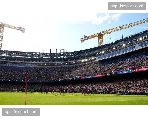 诺坎普改造工程进入最后阶段，巴萨宣布下赛季将回归主场